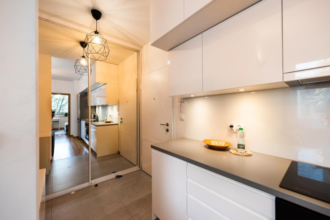 Jaktorowska Comfy Apartment Varsovia Exterior foto